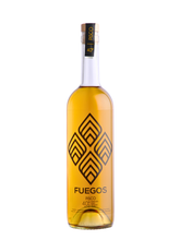 Load image into Gallery viewer, Pisco Fuegos Aged - Valle del Elqui, Chile